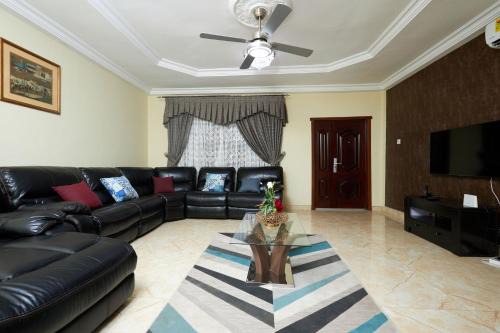 Teshie Apartment | Paradise Castles