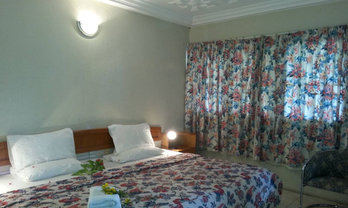Kuntanse Hotel | Paradise Resort, Lake Bosomtwe