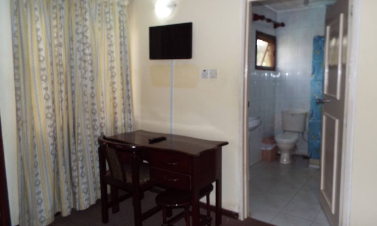 Accra Hotel | Pekan Hotel