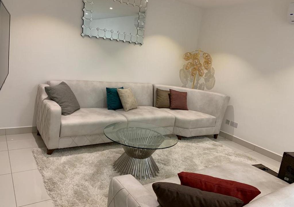 Cantonments Apartment | Plush 2 bed Apartment in Embassy Gardens, Accra