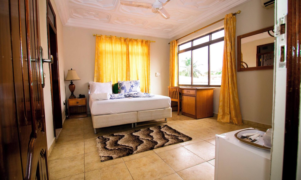 Kumasi Bed & Breakfast | PRESTIGE GUESTHOUSE Ksi
