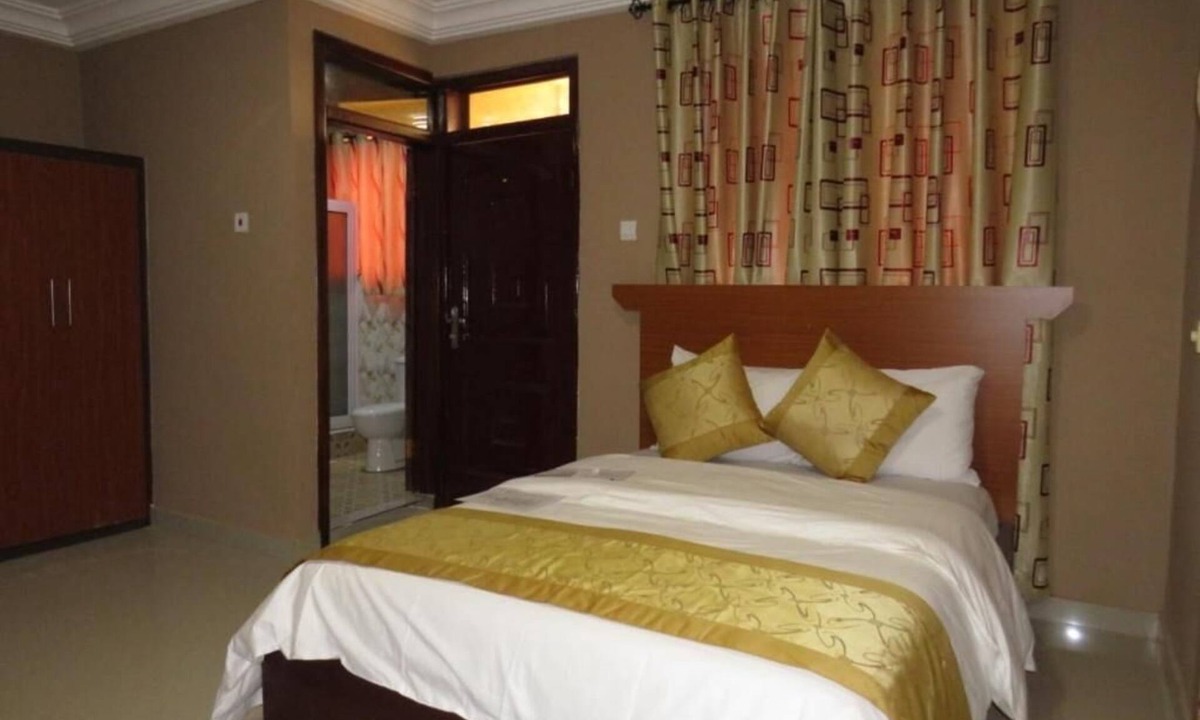 North Legon Hotel | Rosewood Hotel