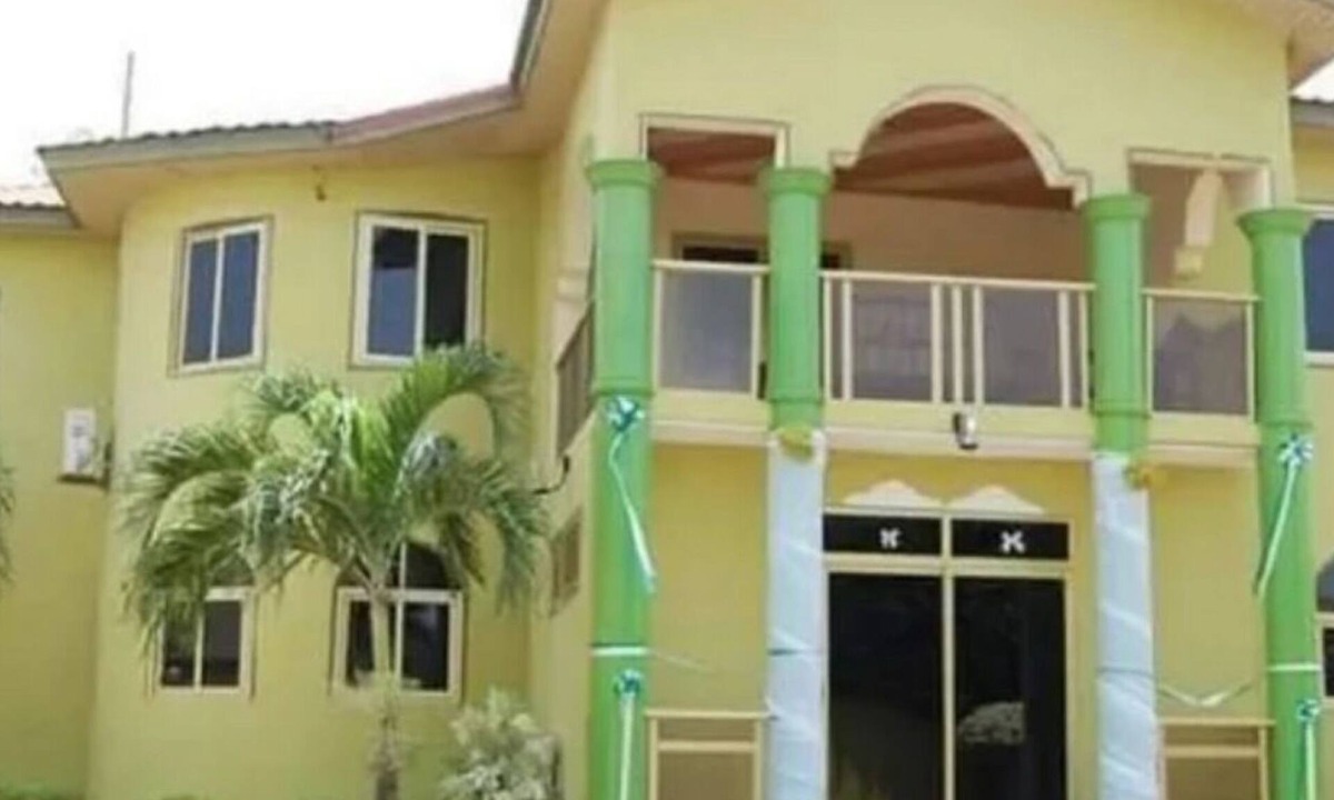 Tema Apartment | Royal City Hotel suite