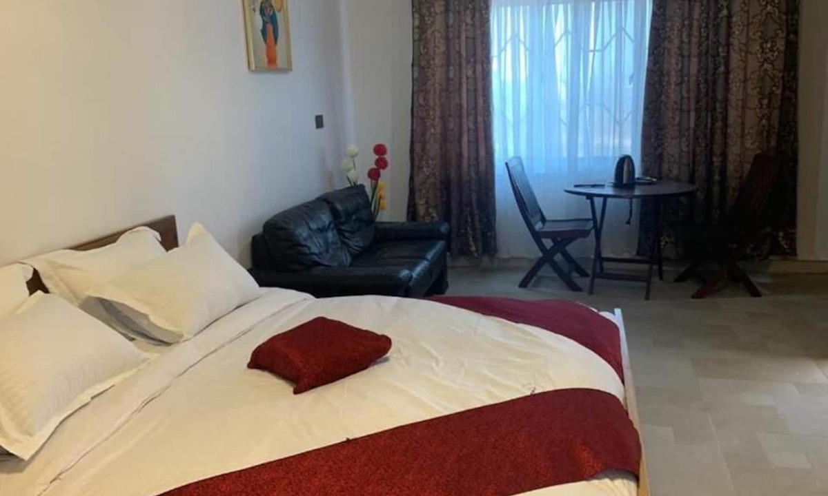 Sunyani Hotel | Sannak Hotel