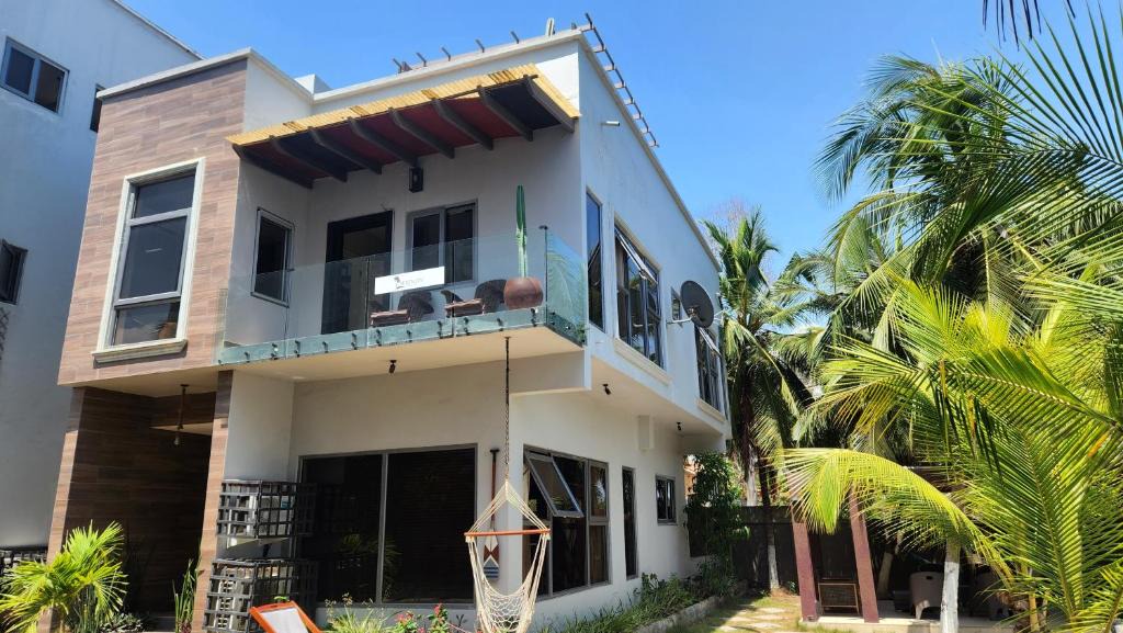 Teshie House | Serenity Beach House at Kokrobite