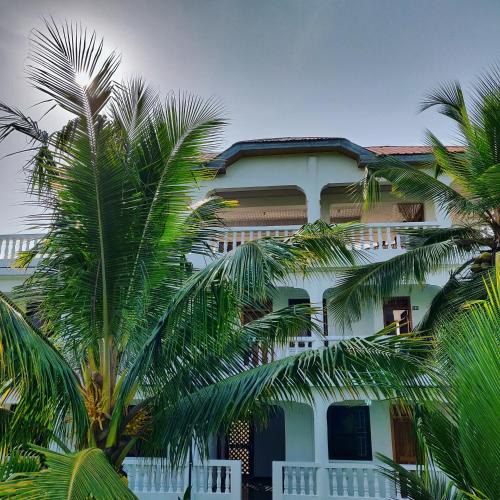 Busua Hotel | Serenity Haven Lodge