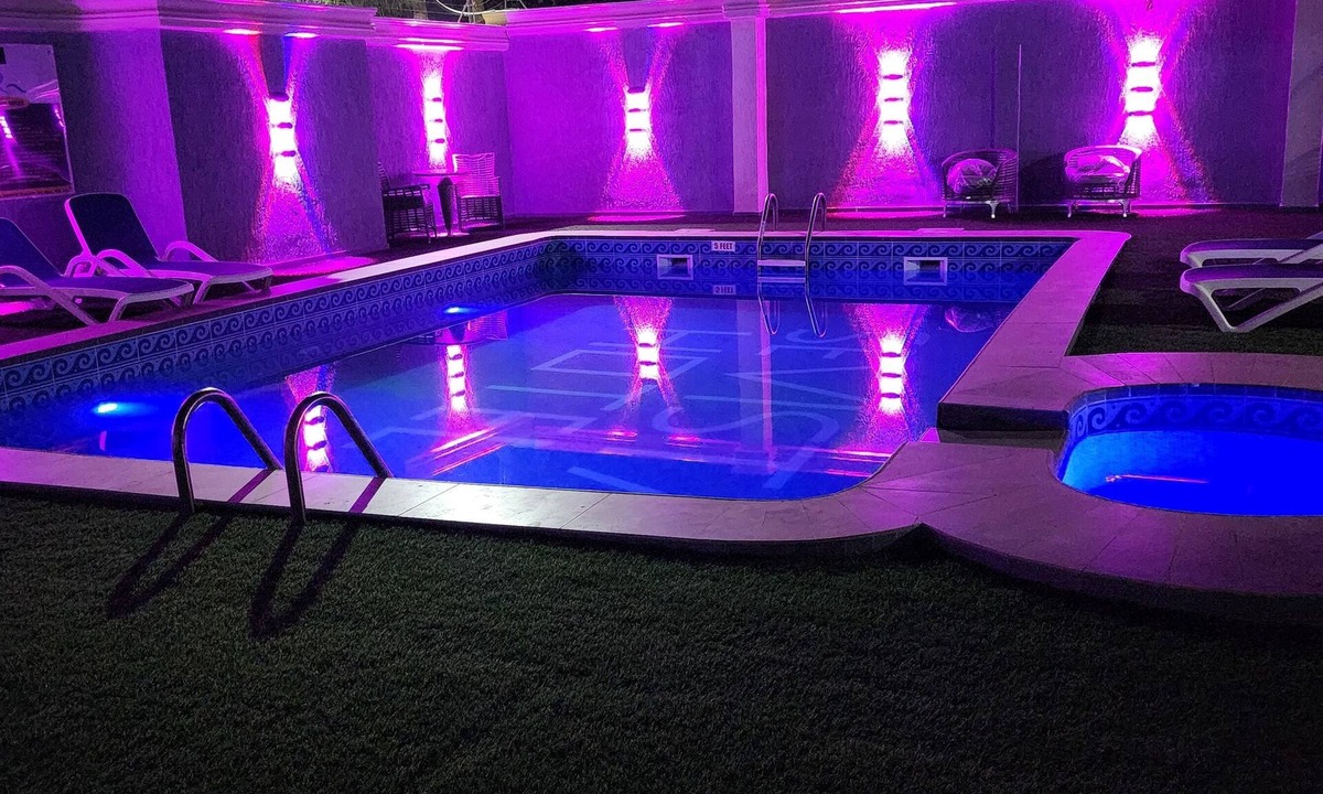 Adenta Hotel | Sevista Plus Hotel