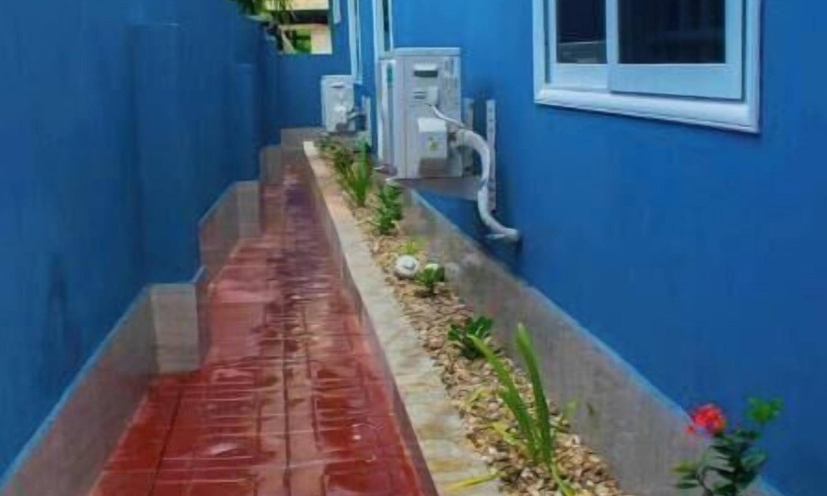 Accra Apartment | Single Room En Suite In A House
