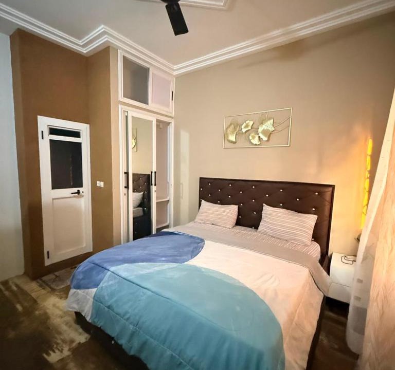 Lome Apartment | Spacious One-bedroom flat nyekonakope
