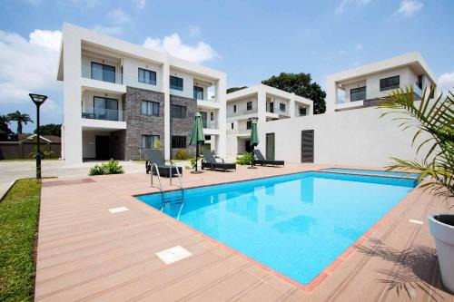 Accra House | Stay Play Away Residences - Luxury 5 bed, Airport Residential
