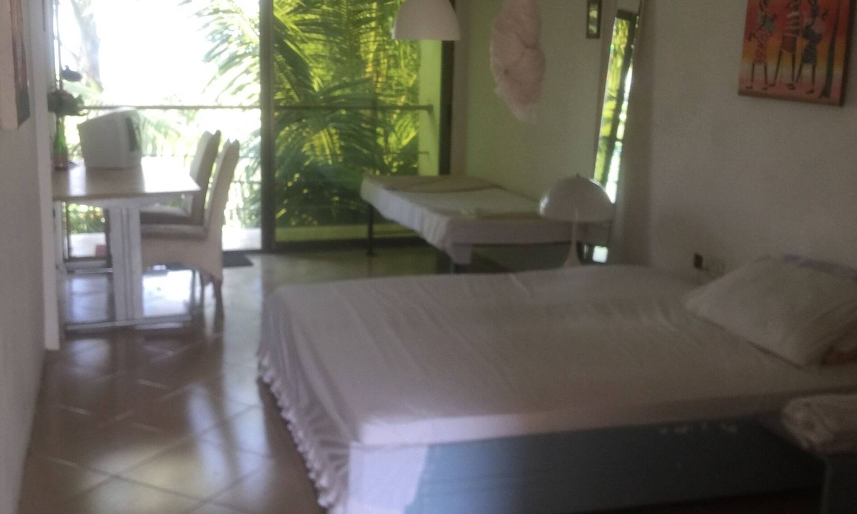 Aburi Hotel | Sweet Mother Eco Resort