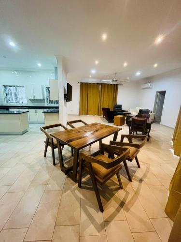 Oyarifa Apartment | Teiman Apartments