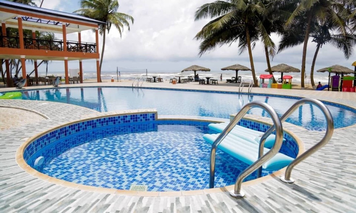 Beyin Hotel | Tenack Beach Resort & Hotel
