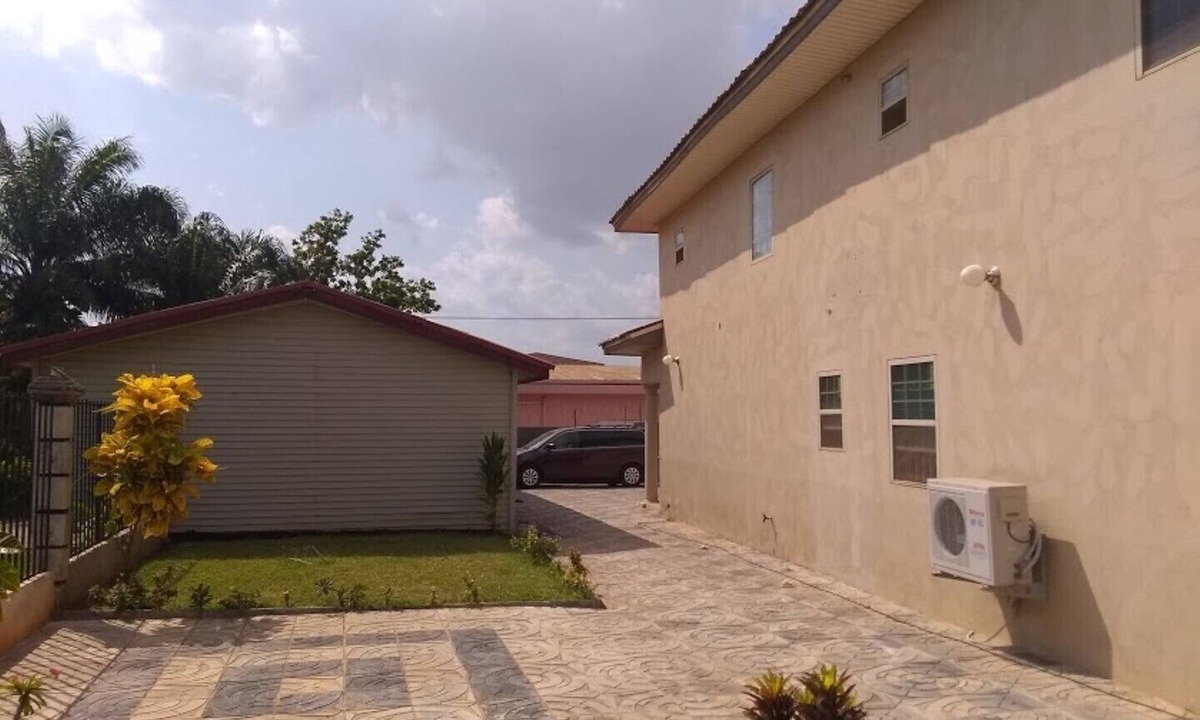 Adenta House | The Best of Adenta, Close to Aburi Gardens - Unit 1