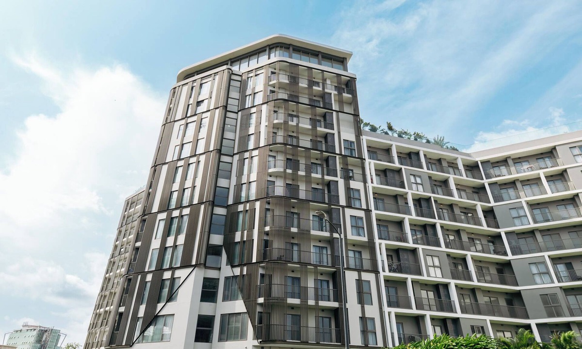 East Legon Apartment | The Haven-Loxwood Luxury 2-Bed with Rooftop Pool