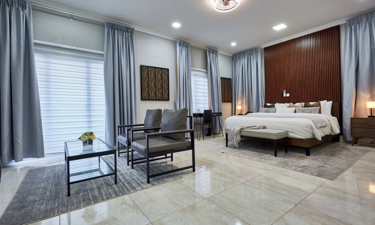 Accra House | The Mayflower Inn