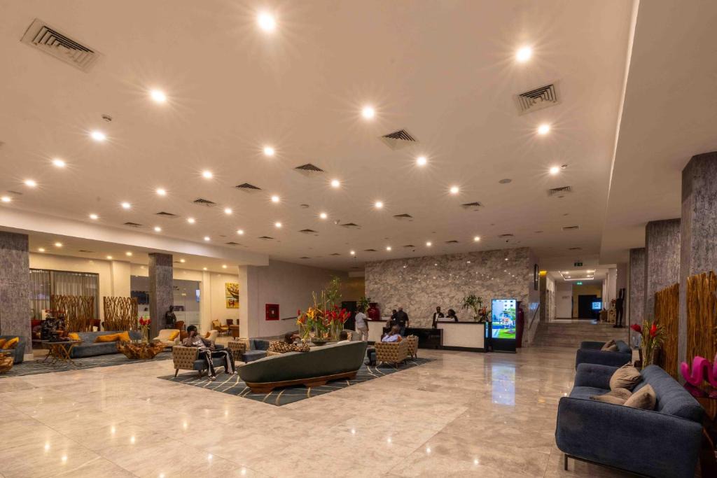 Accra Hotel | The Palms by Eagles Airport City