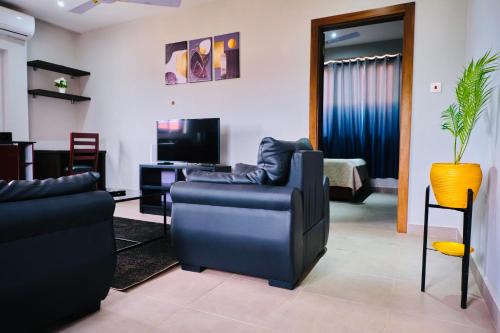 Madina Apartment | The Pearls