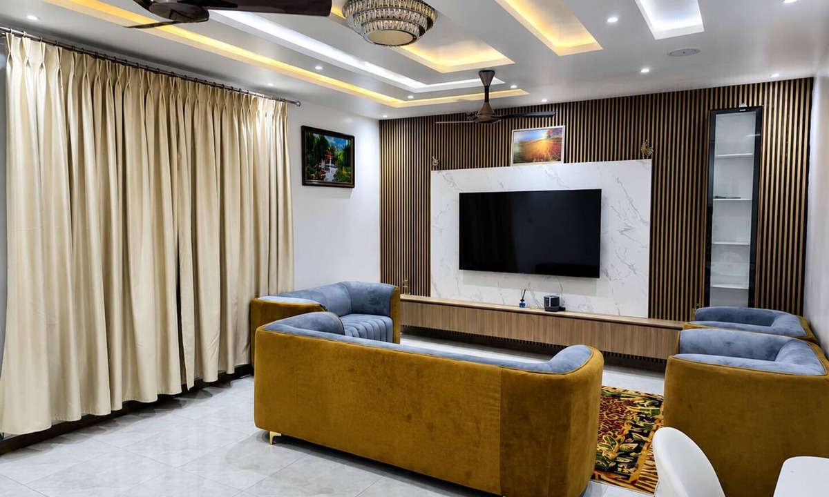 Kwabenyan House | The Urban Escape- A Full 3 Bedroom House With Private Pool