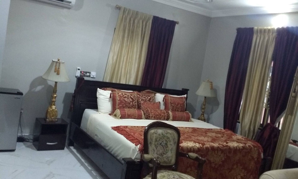 Accra Hotel | The Winford Boutique Hotel Achimota