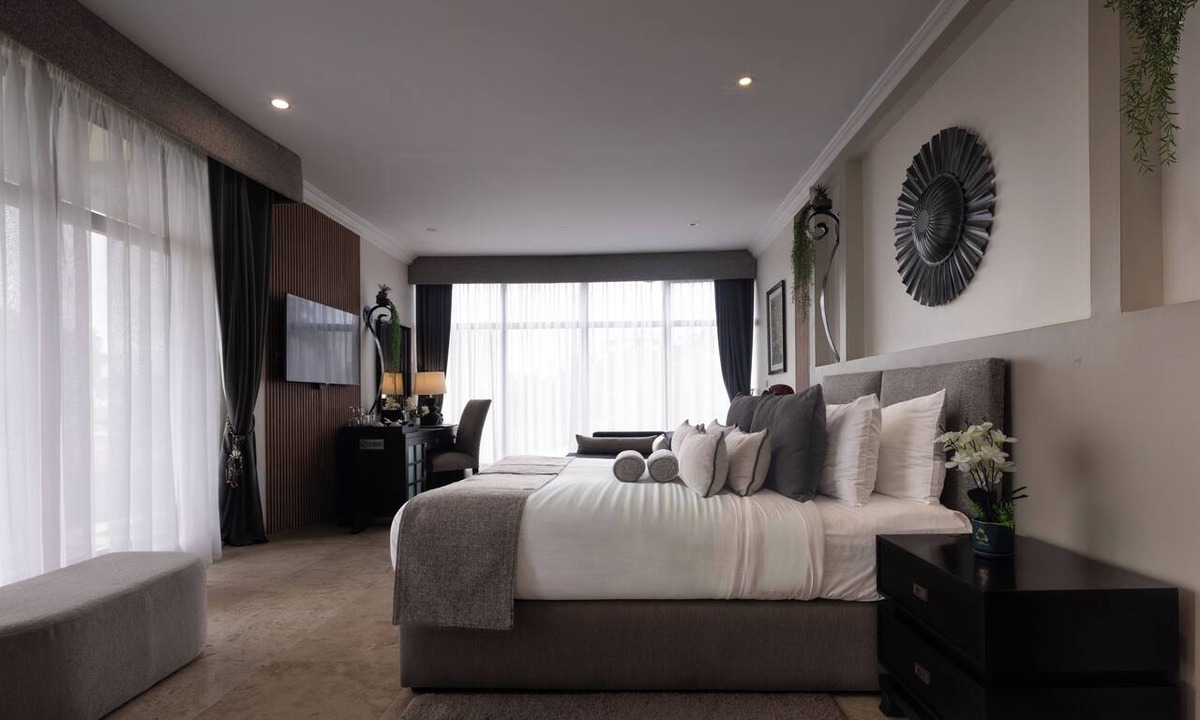 Accra Hotel | Villa Monticello