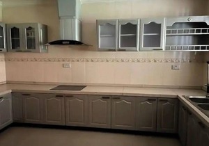 5-Bedroom Residential home in Adenta.