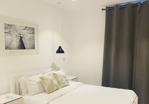 A lovely 1 bedroom in cantonments with a pool view