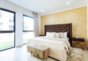 Amazing 2 Bedroom Room Space Available