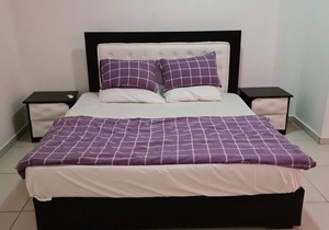 Designer Master Room In Serviced Apartment