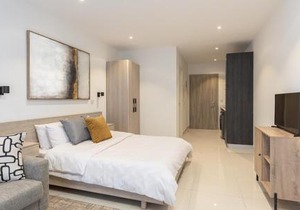 Elegant 3 Bedroom Space Available