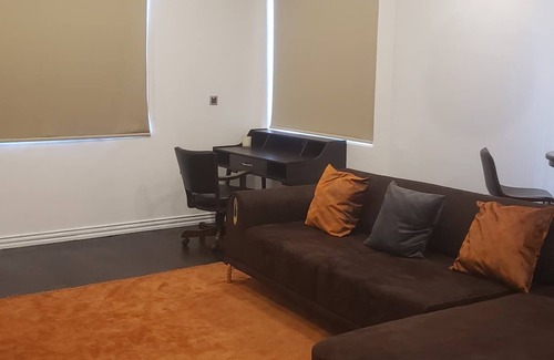 Dansoman Apartment | 2-bedroom apartment in fabulous Accra with WiFi, AC. Live your best vacation