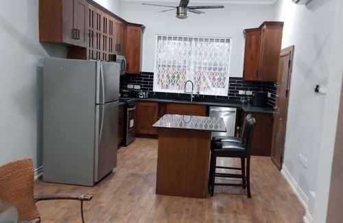 Agblesia House | 4 Bedrooms Family House Sakumono