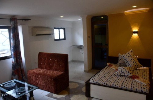 Akosombo Hotel | 40 m² Hotel ∙ 3 bedrooms ∙ 2 guests