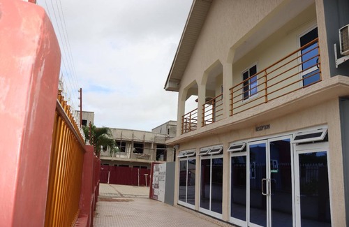 Sekondi-Takoradi Hotel | 80 m² Hotel ∙ 4 guests