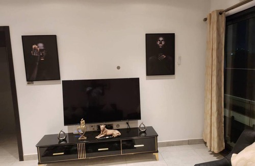 East Legon Apartment | 90 m² Apartment ∙ 2 bedrooms ∙ 5 guests