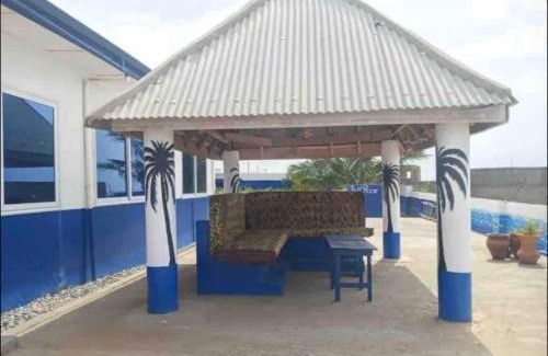 Nyanyanu Apartment | Anne’s Beach House