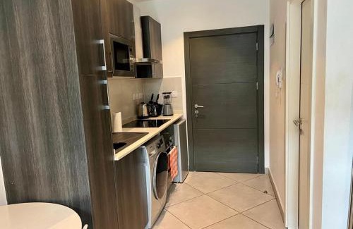 Cantonments Apartment | Embassy Gardens B125
