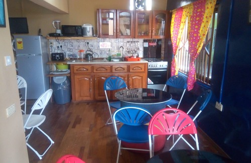 Labone Hostel | Feehi's Place - Hostel