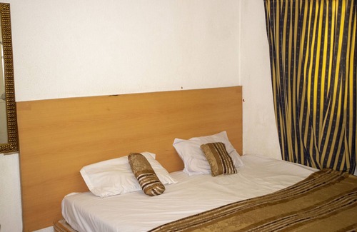 Accra Hotel | Gulf Suites Hotel