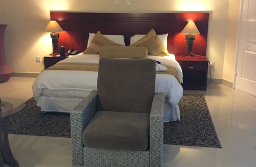 Labadi Hotel | La Palm Royal Beach Hotel
