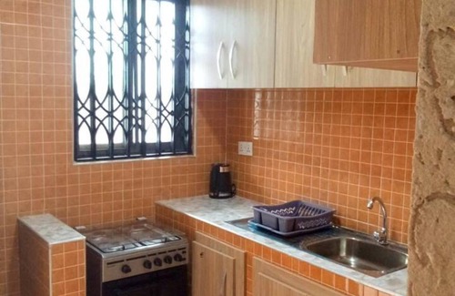 Nungua House | Lovely 1-bed House in Tema, Afienya-mataheko Accra