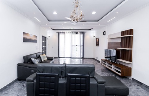 Teshie Apartment | Luxe Two Bedroom Apartment at The Royal Oak, East Airport.