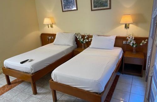 Accra Hotel | Maple Leaf Korean Hotel