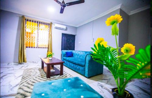 Kwabenyan Bed & Breakfast | MIKES's AB & B