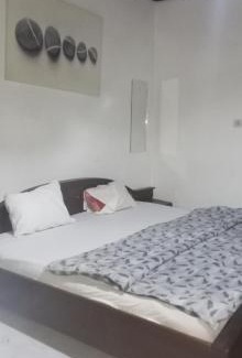Taifa House | Nicoles Lodge