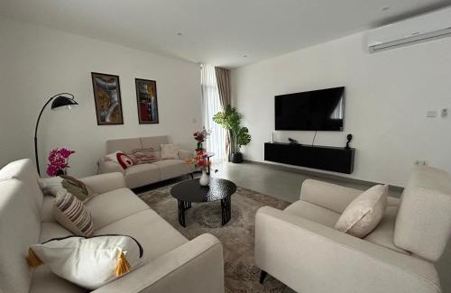 Roman Ridge Apartment | Nova, 2 beds Suits