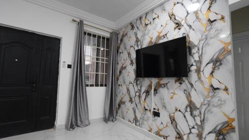 Kweiman Apartment | Oyarifa Luxury Condo