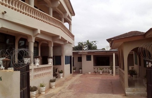Accra Resort | Private room ∙ 2 guests