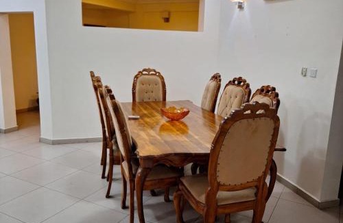 North Ridge Apartment | Sleek 2BRM at Ridge, Accra