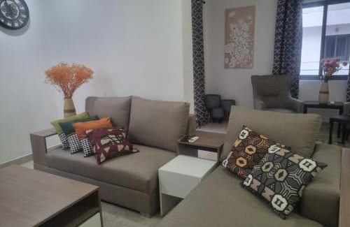 Accra House | Stay Play Away Residences - Luxury 5 bed, Airport Residential